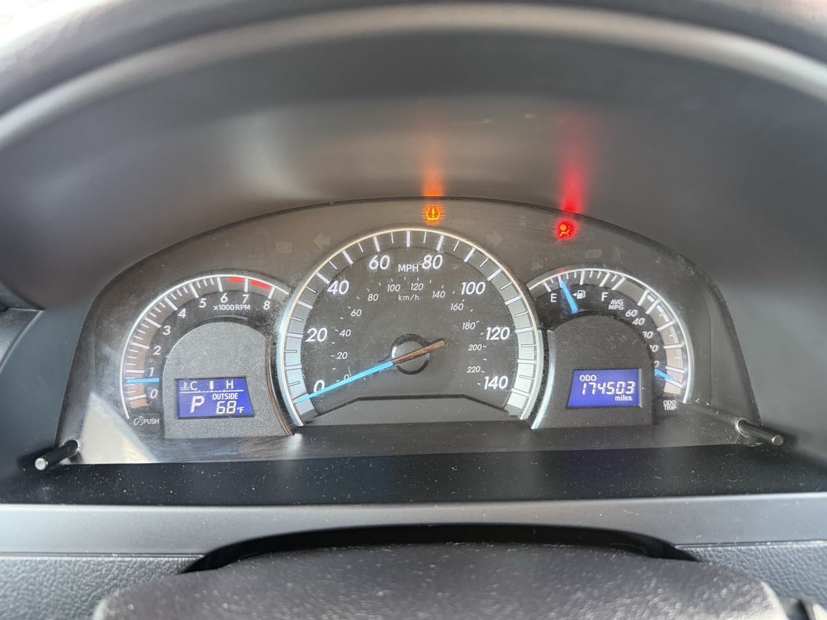 2014 Toyota Camry SE - Photo 60