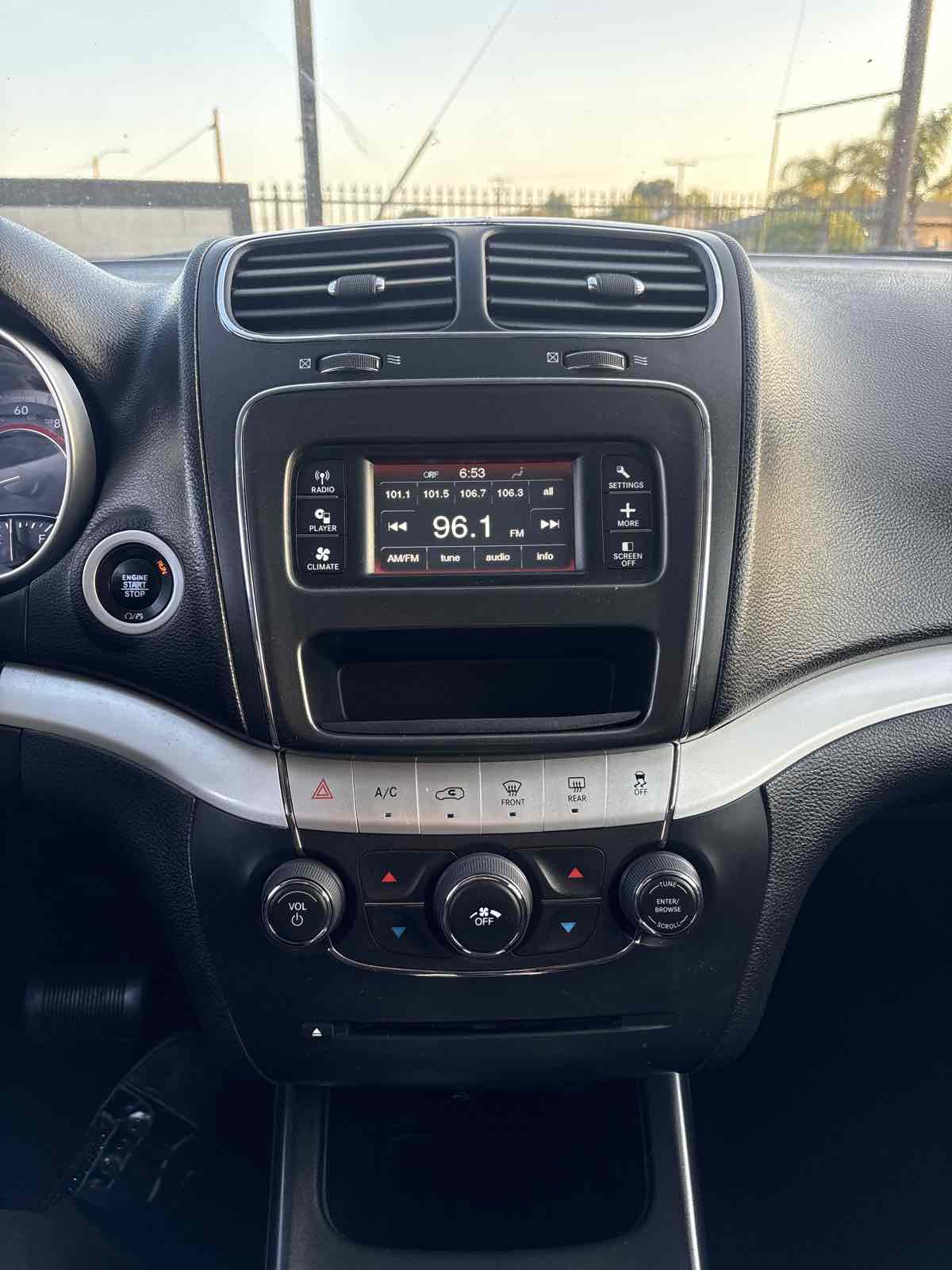 2018 Dodge Journey SE - Photo 22