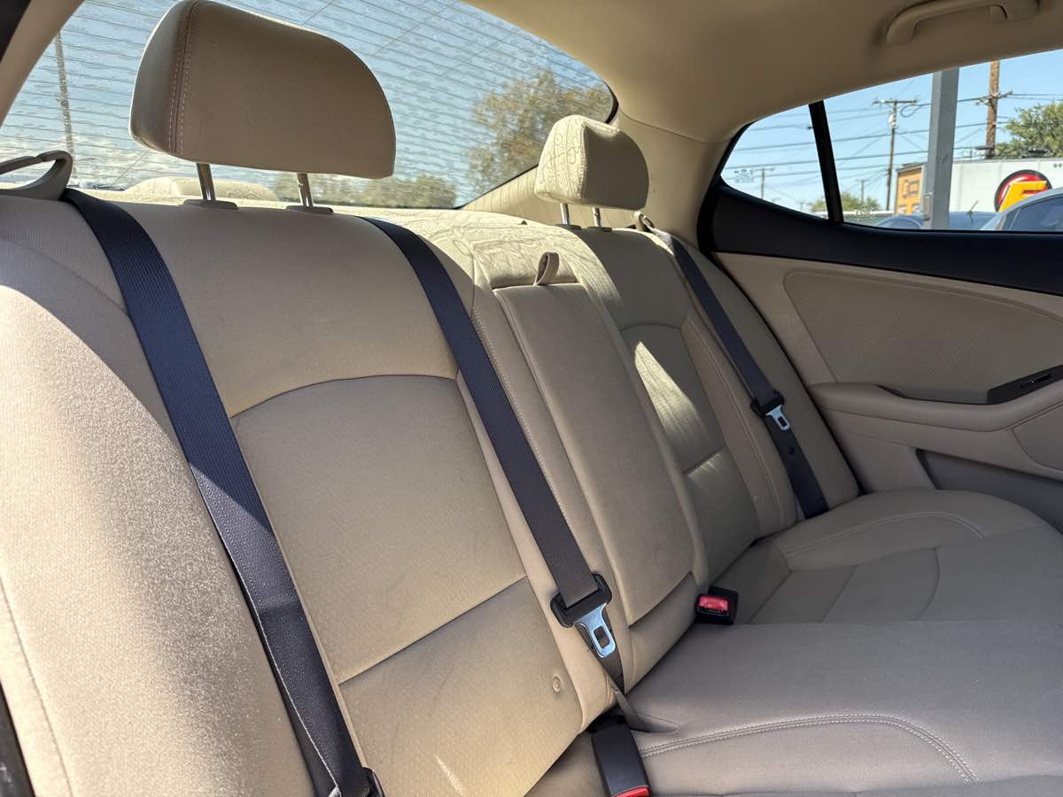 2015 Kia Optima LX - Photo 19