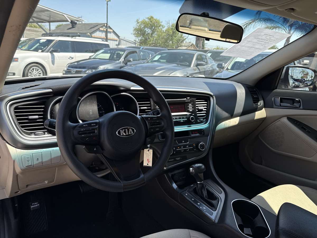 2015 Kia Optima LX - Photo 22