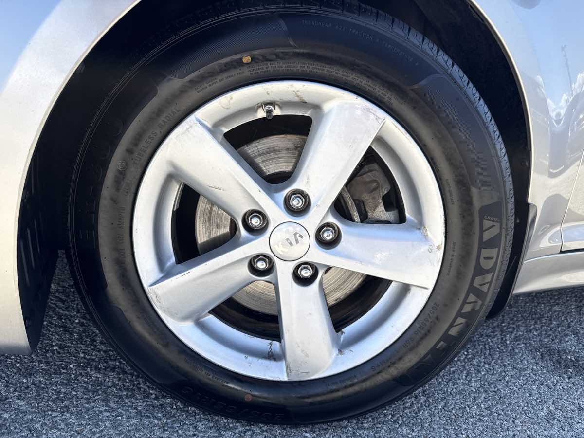 2015 Kia Optima LX - Photo 38