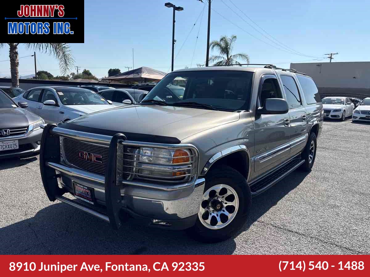 2003 GMC Yukon 2WD 1/2 Ton SLE's photo