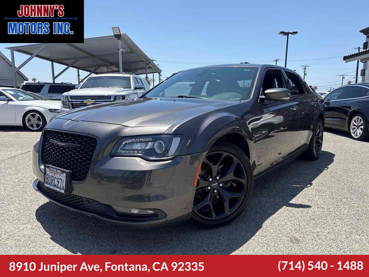 2021 Chrysler 300 S's photo