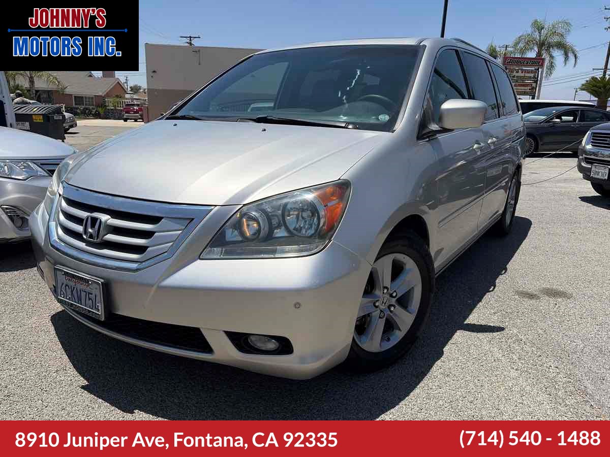 2008 Honda Odyssey Touring's photo