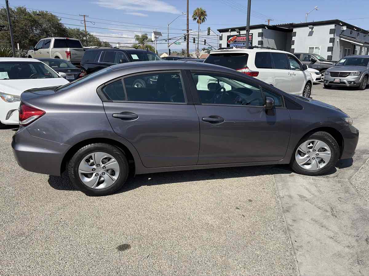 2015 Honda Civic LX - Photo 4