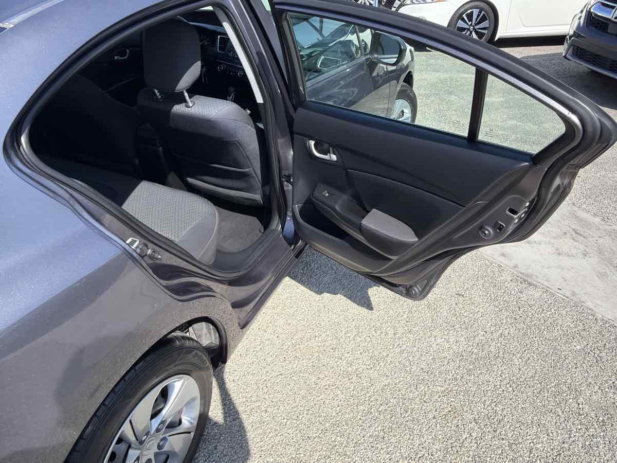 2015 Honda Civic LX - Photo 22