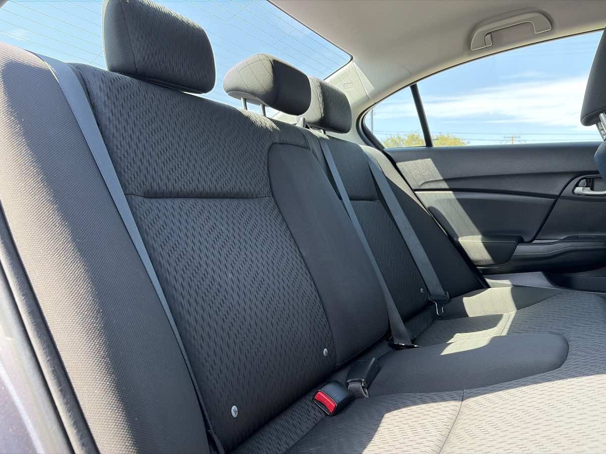 2015 Honda Civic LX - Photo 24