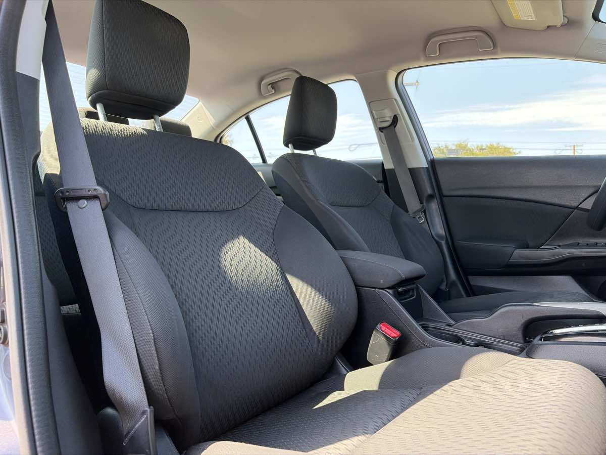 2015 Honda Civic LX - Photo 29
