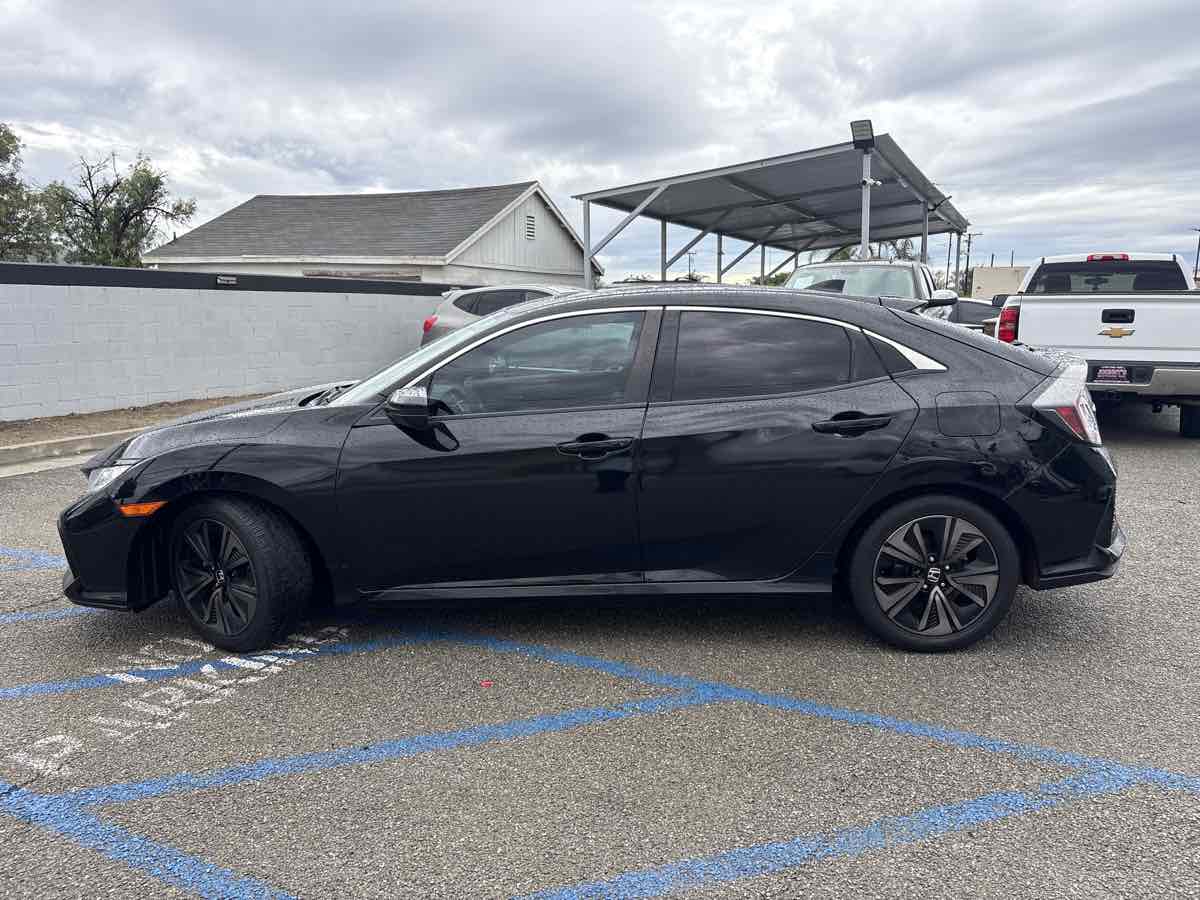 Honda Civic photo 5