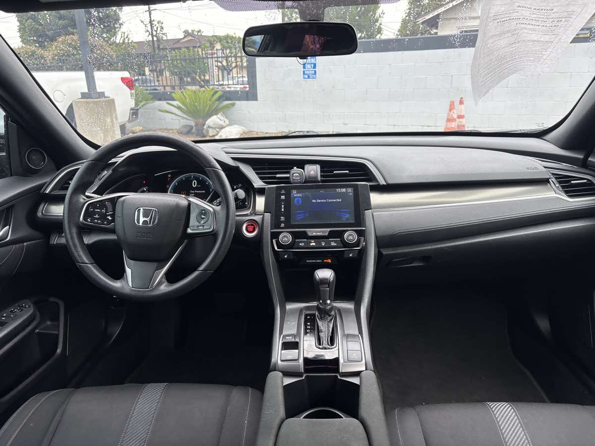 Honda Civic photo 16