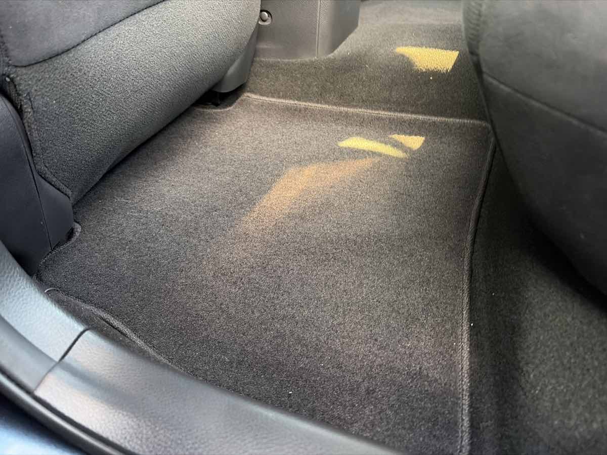 Nissan Sentra photo 16