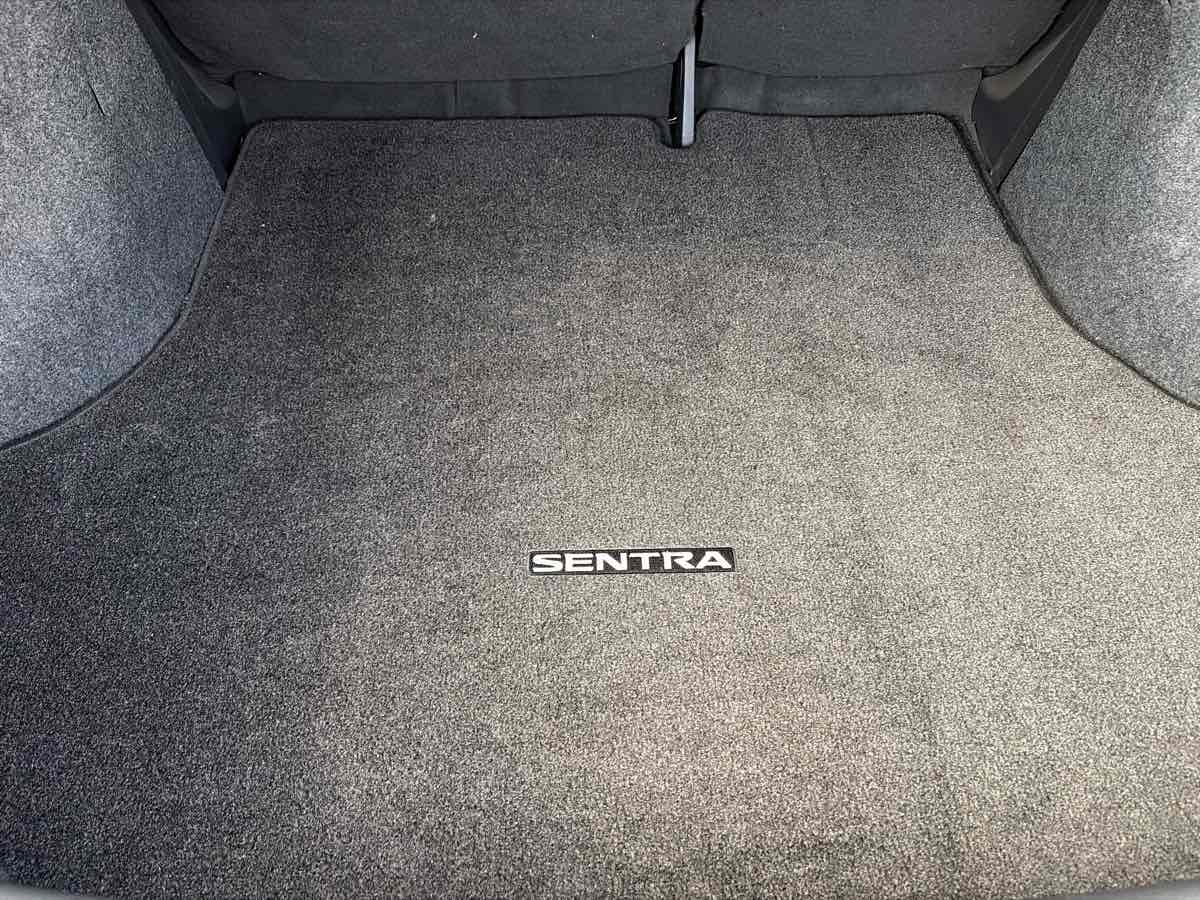 Nissan Sentra photo 21