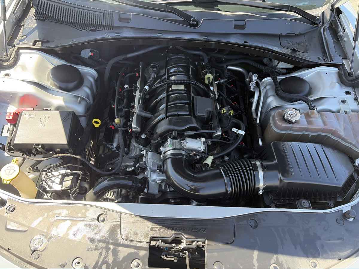 Dodge Charger photo 32