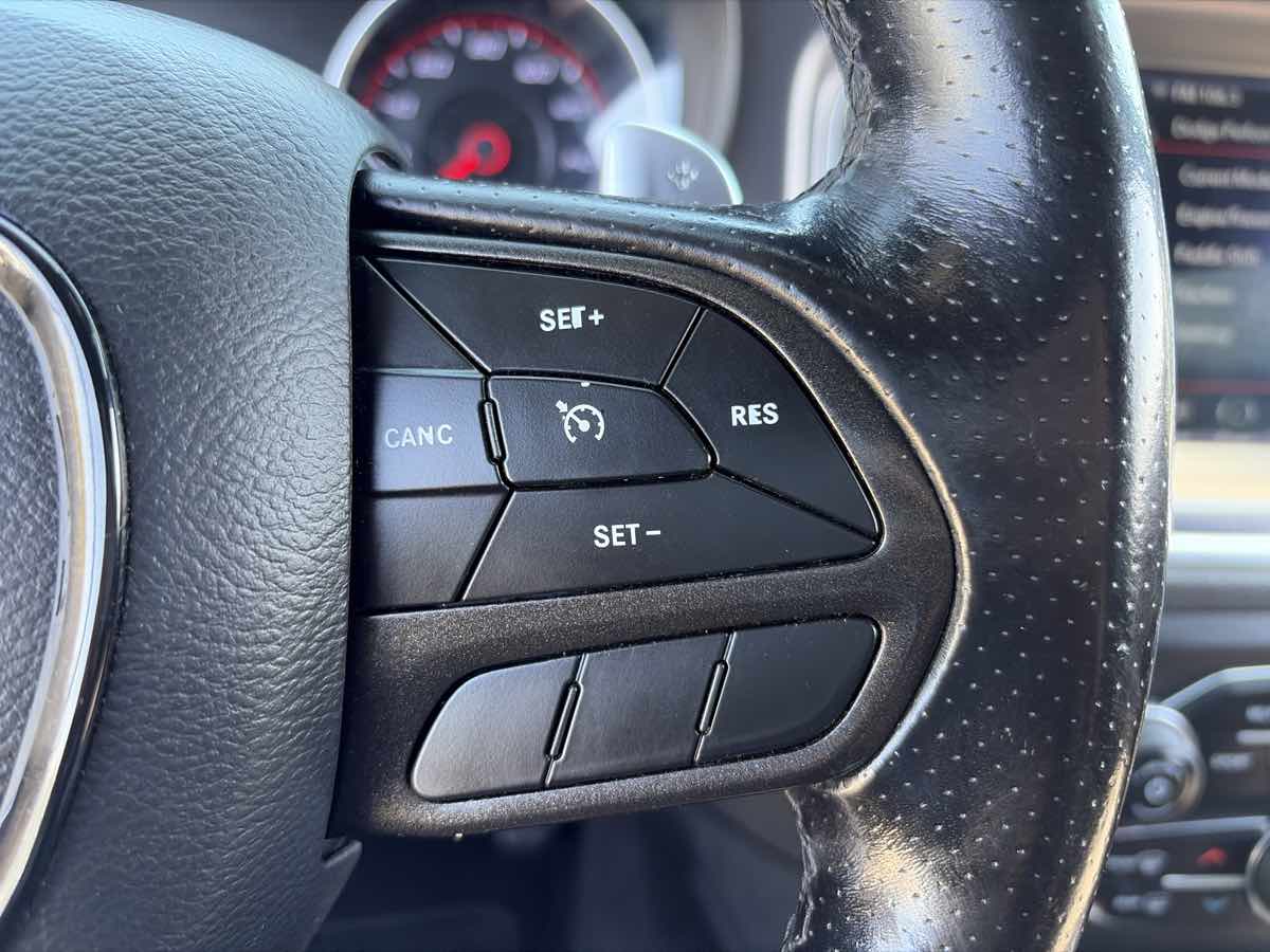Dodge Charger photo 39