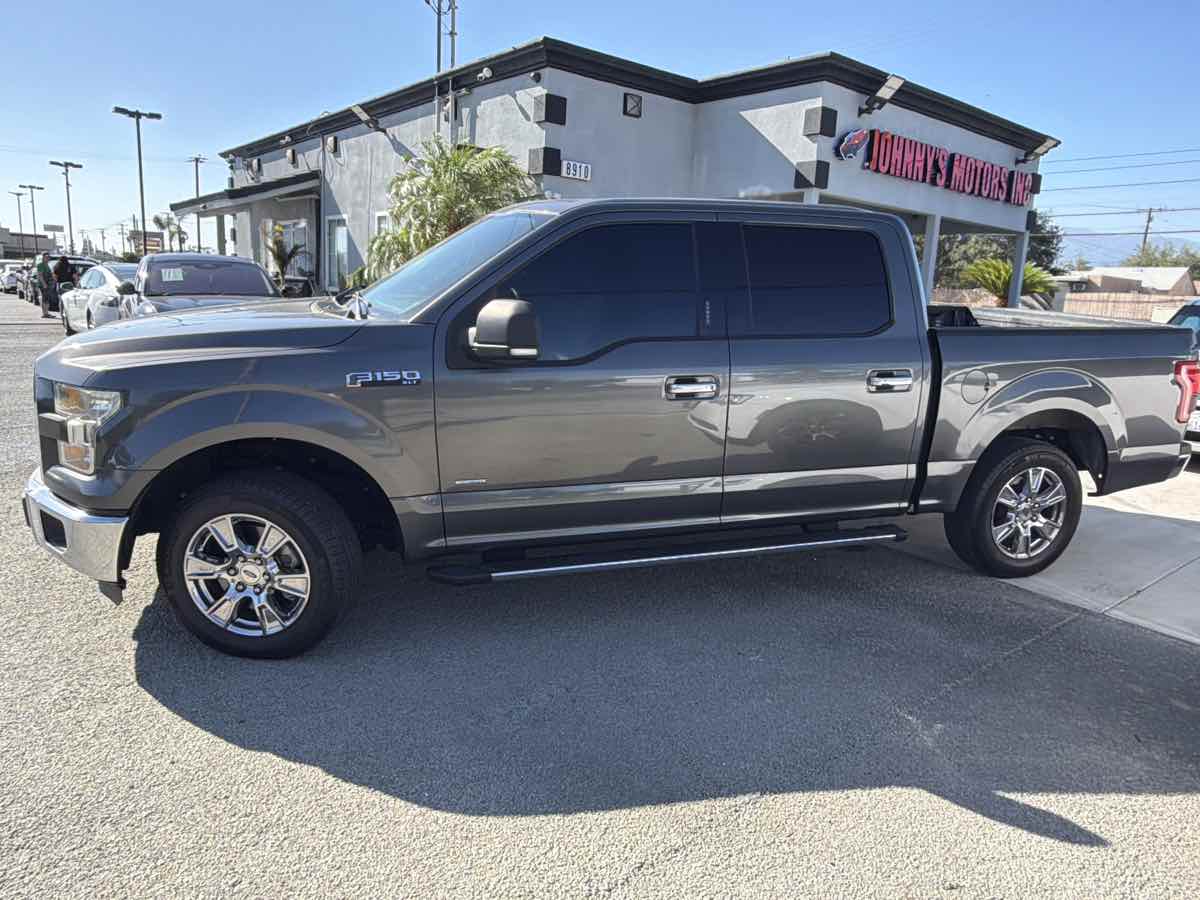 Ford F-150 photo 2