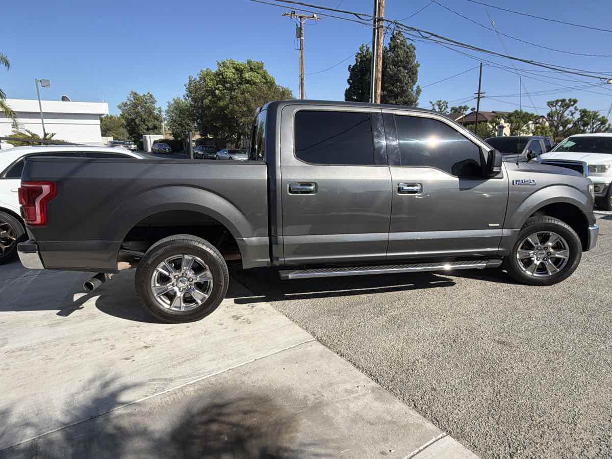 Ford F-150 photo 4