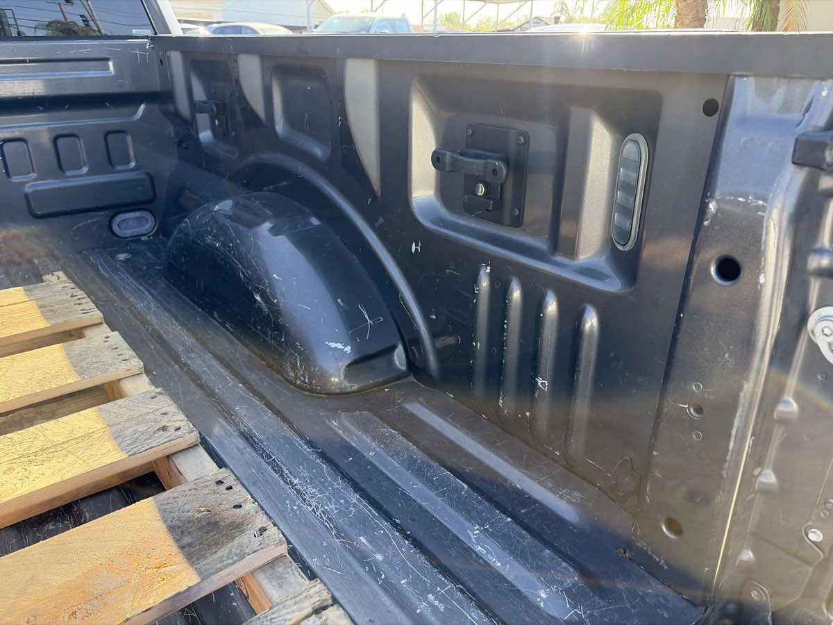 Ford F-150 photo 18