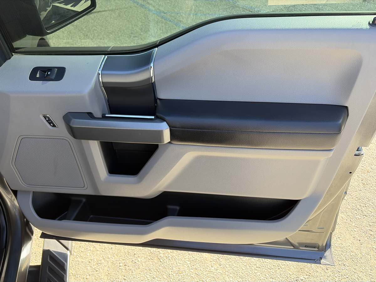 Ford F-150 photo 24
