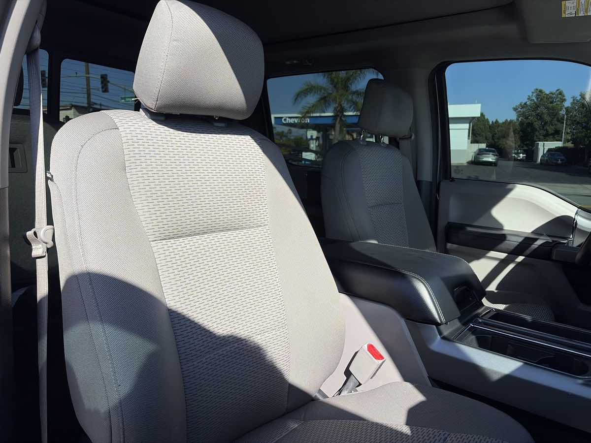 Ford F-150 photo 25
