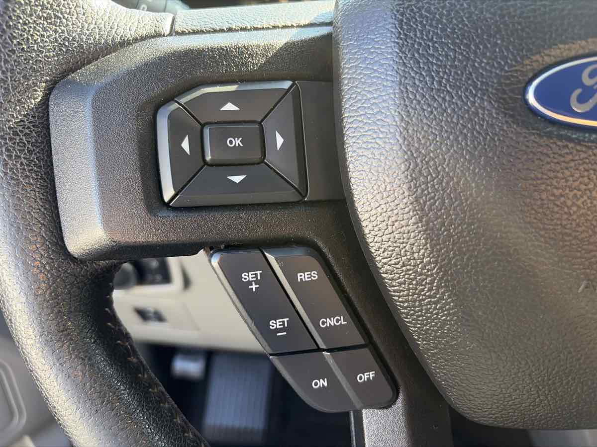Ford F-150 photo 35