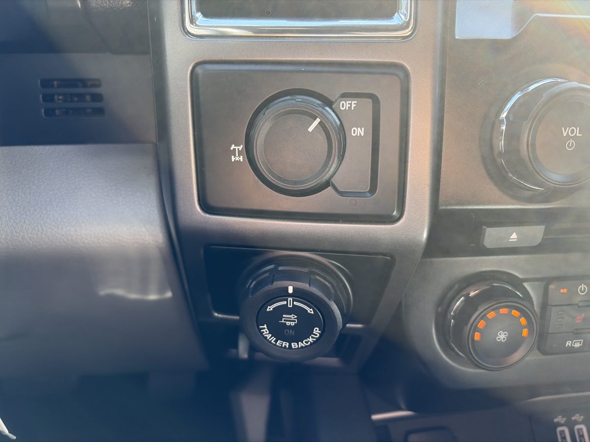 Ford F-150 photo 42