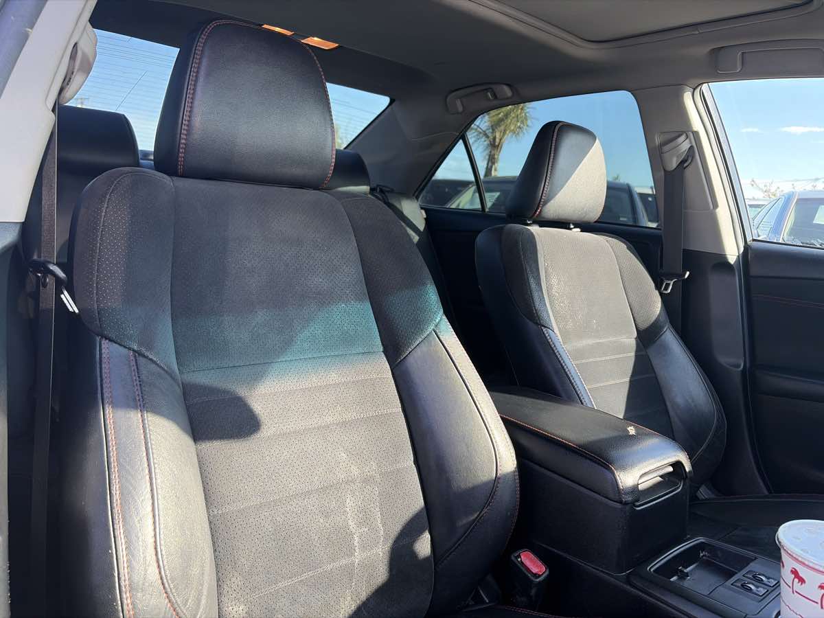 Toyota Camry photo 27