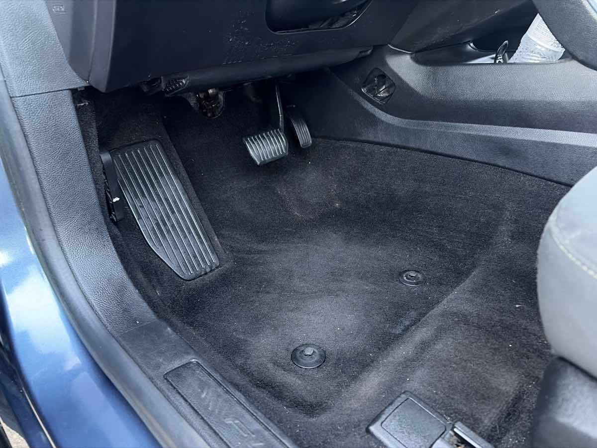 Ford Fusion photo 10