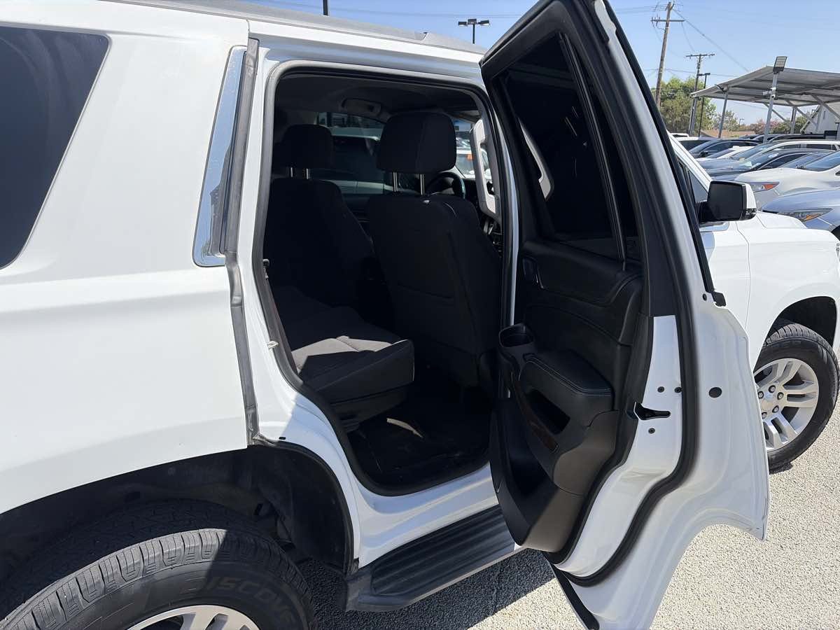 Chevrolet Tahoe photo 19