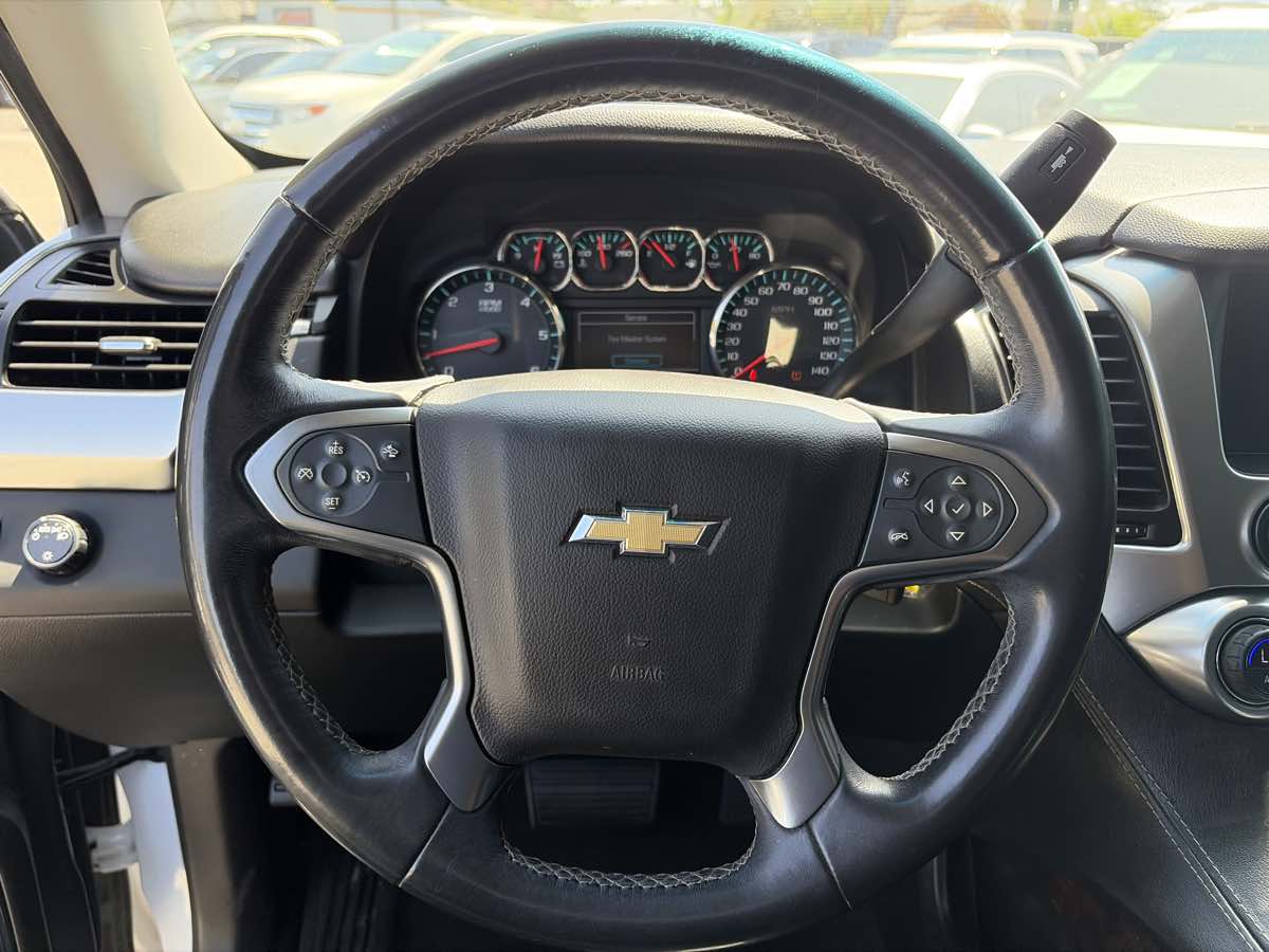 Chevrolet Tahoe photo 32