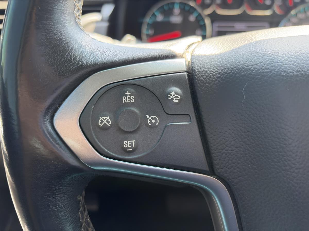 Chevrolet Tahoe photo 33