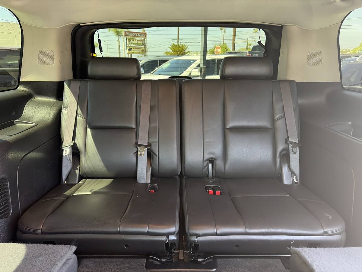 GMC Yukon photo 16