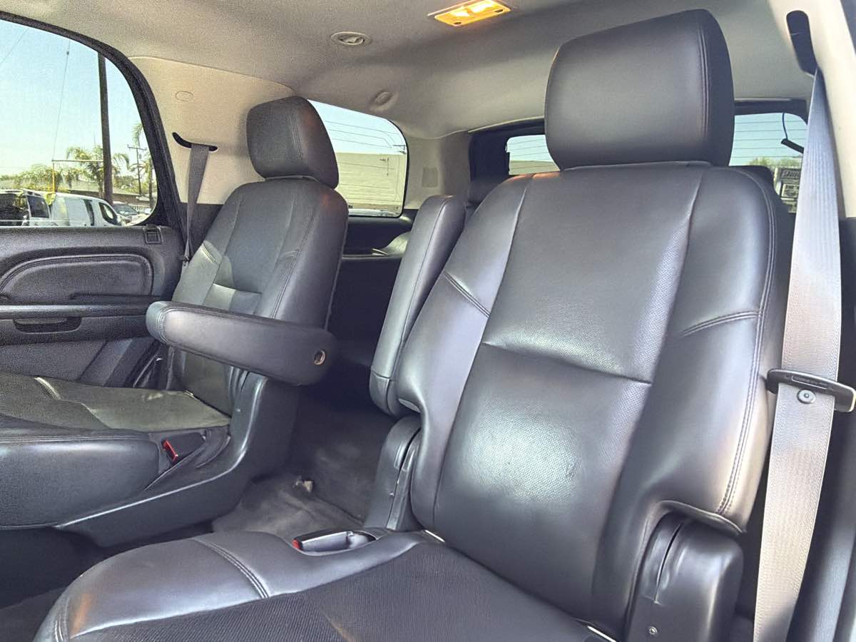 GMC Yukon photo 17