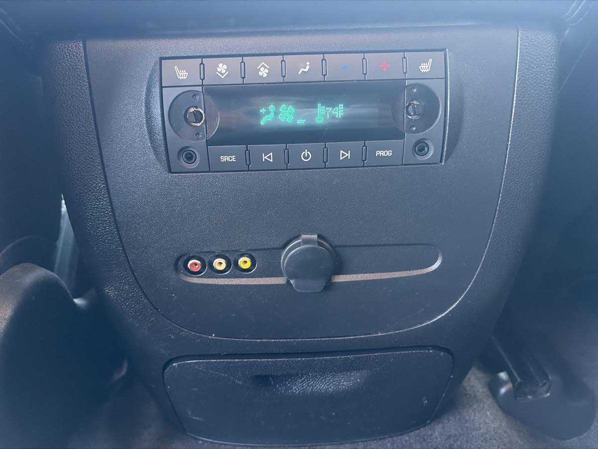 GMC Yukon photo 20