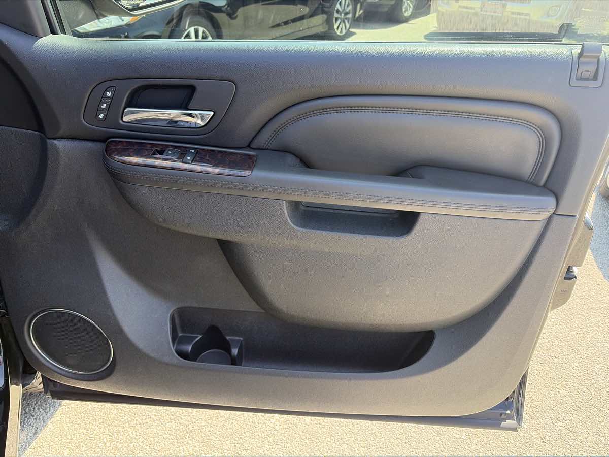 GMC Yukon photo 29