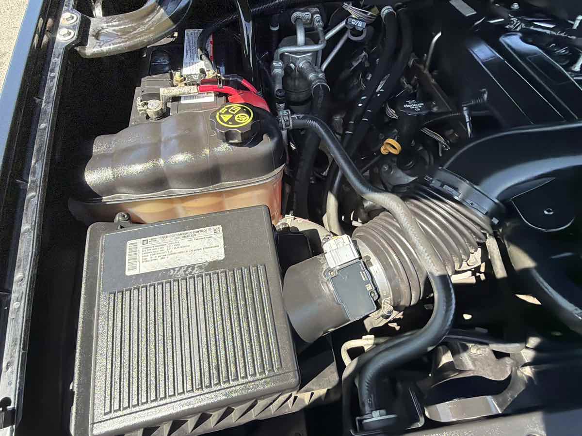 GMC Yukon photo 35