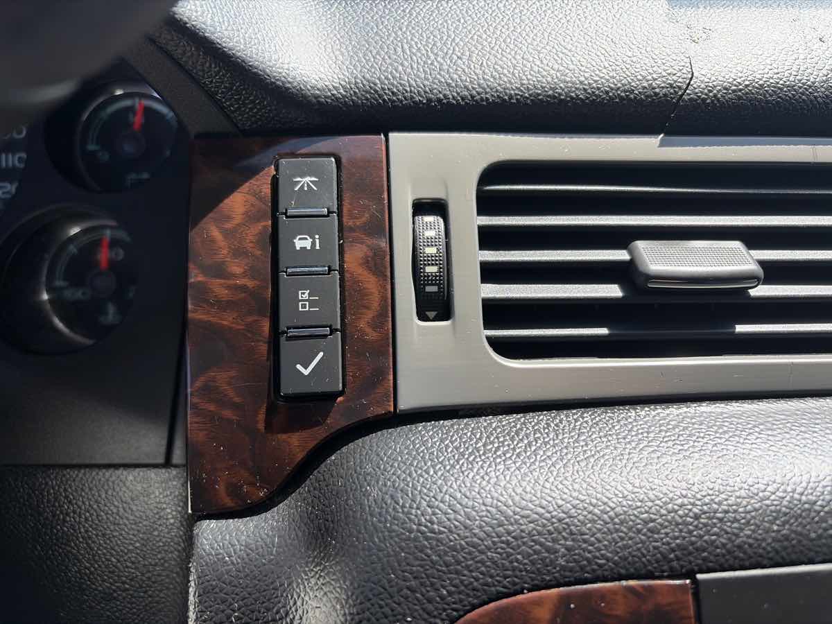 GMC Yukon photo 42