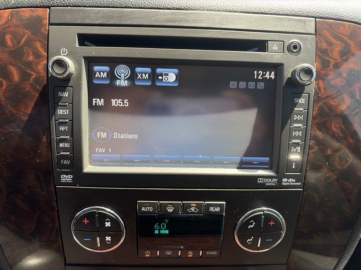 GMC Yukon photo 43