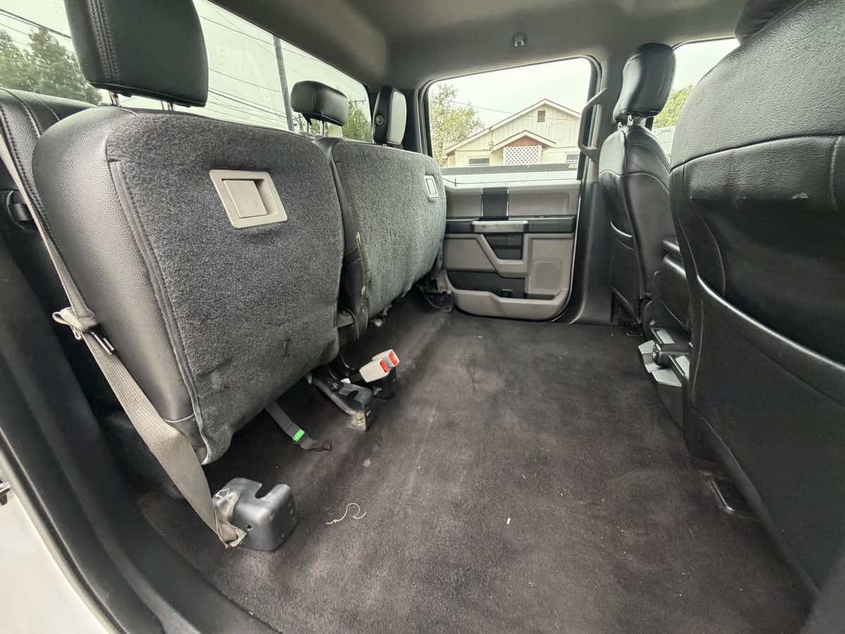 Ford F-150 photo 32