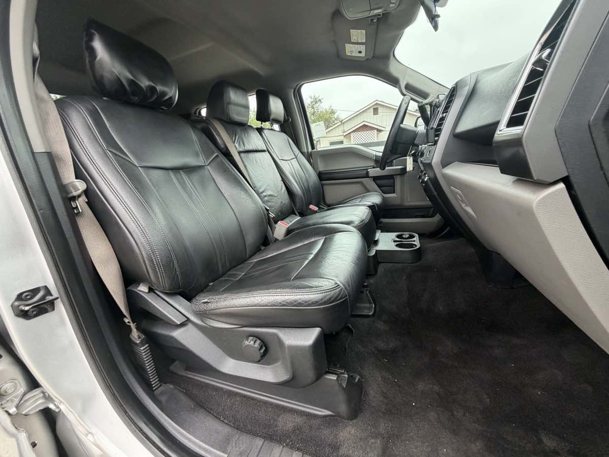 Ford F-150 photo 38