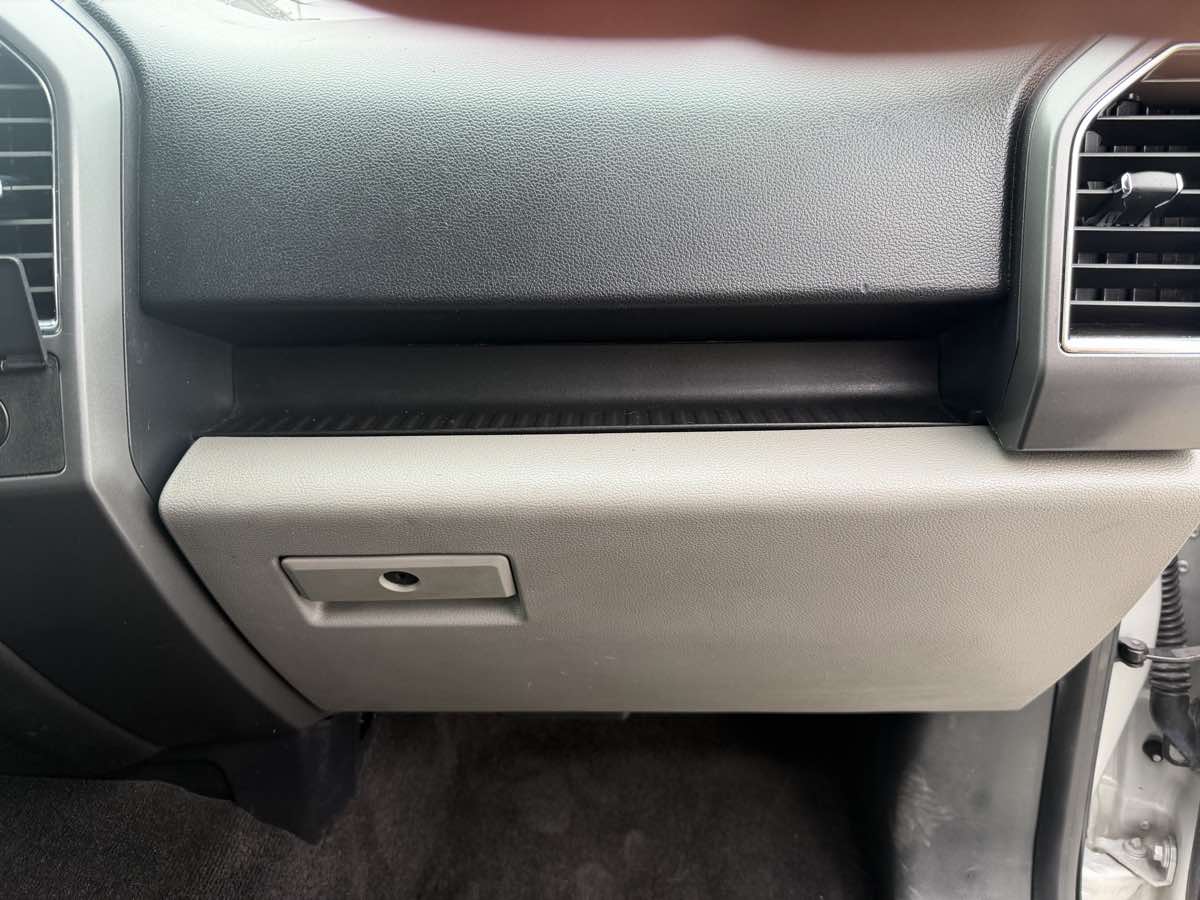 Ford F-150 photo 39