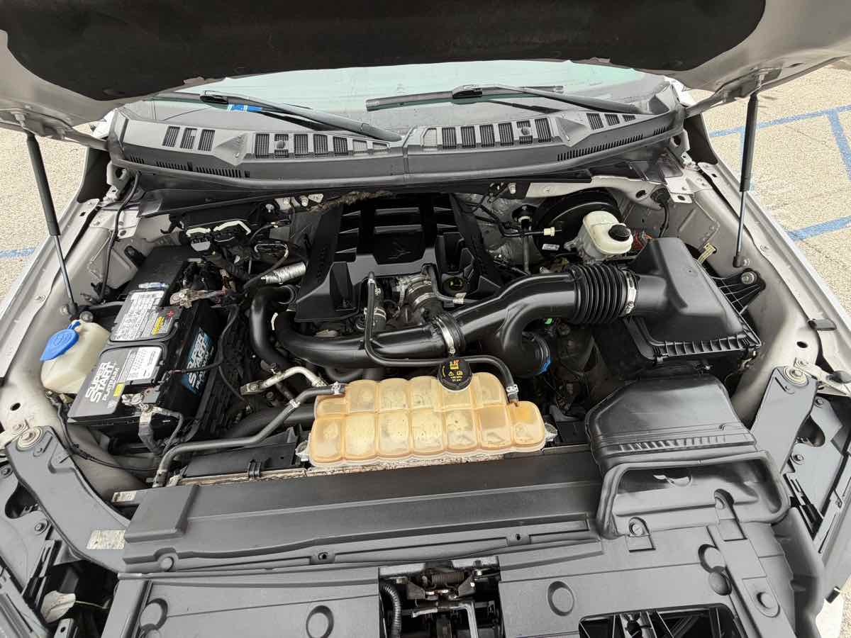 Ford F-150 photo 45