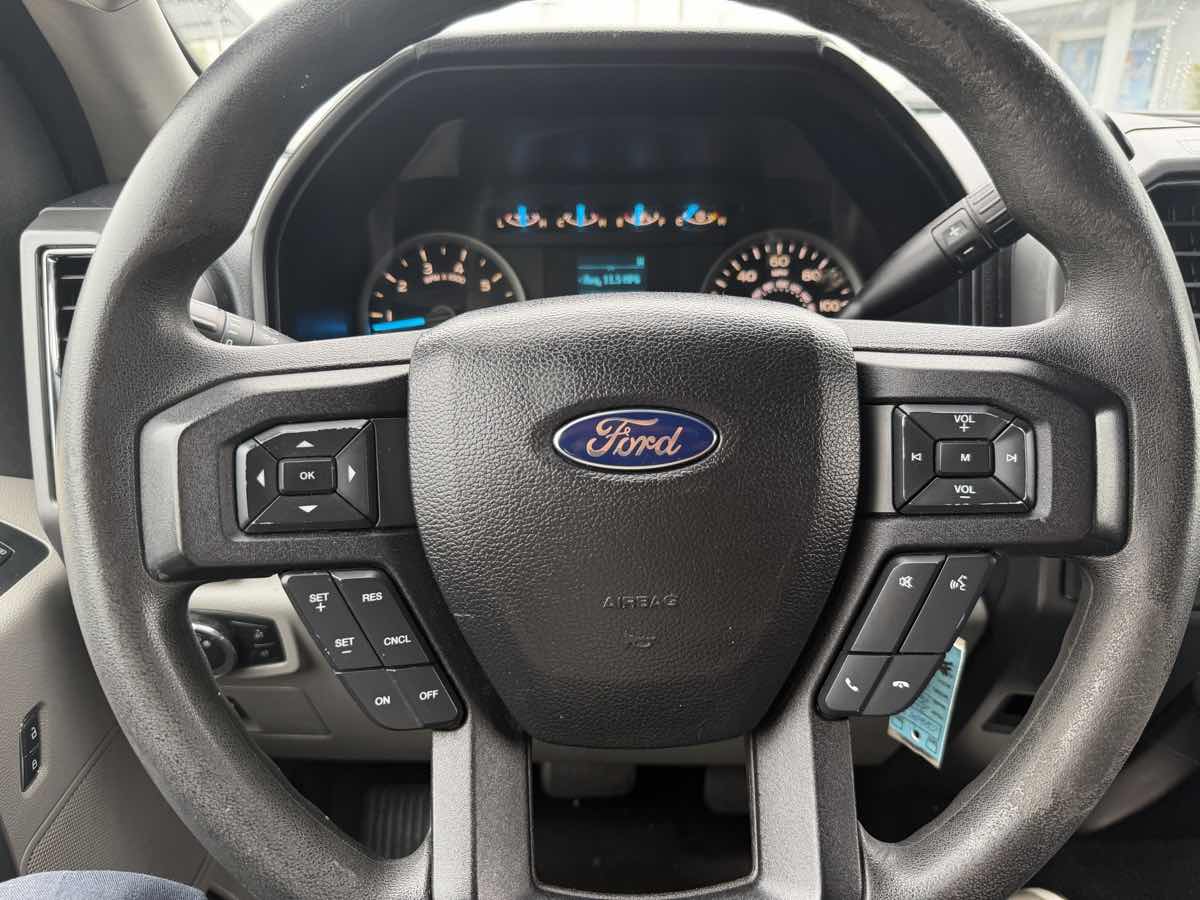 Ford F-150 photo 50