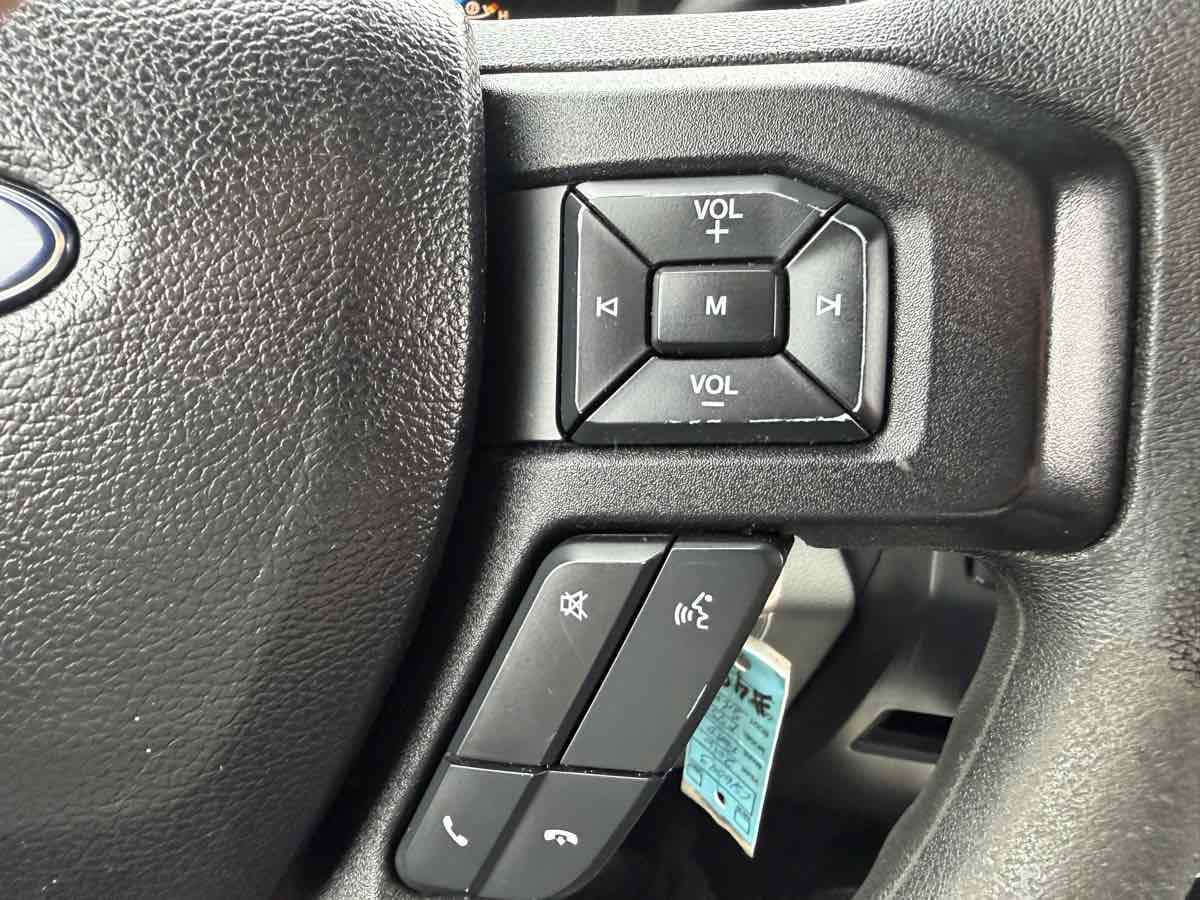 Ford F-150 photo 52