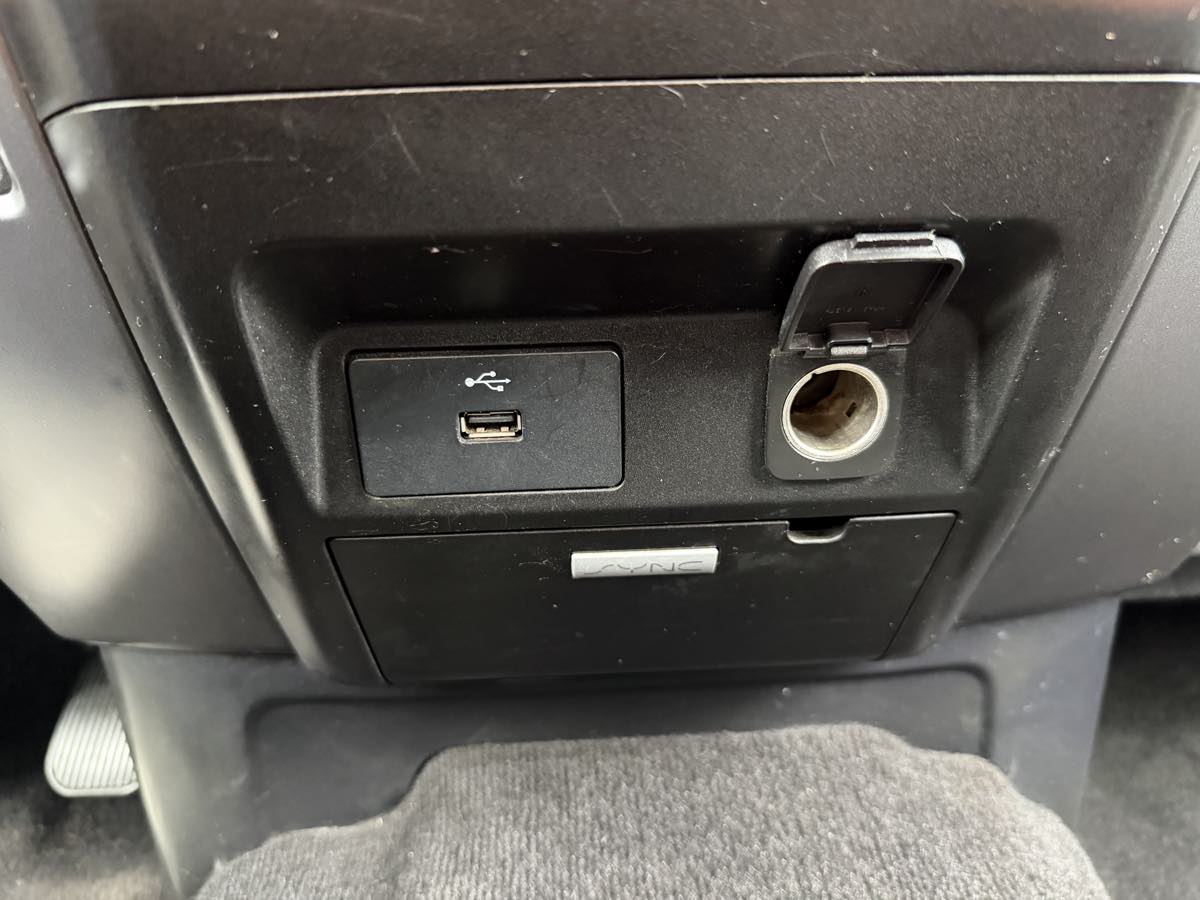 Ford F-150 photo 57