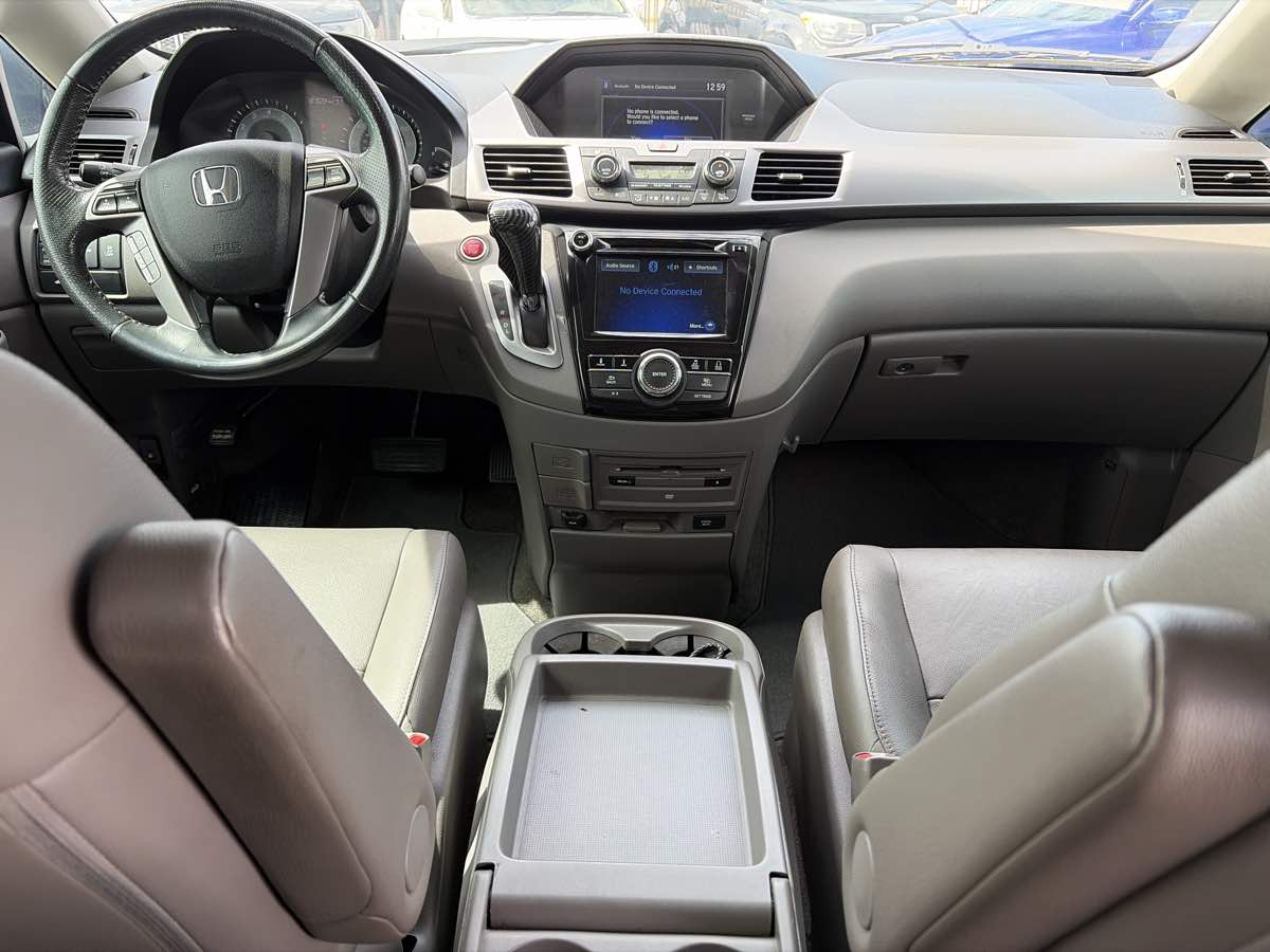 Honda Odyssey photo 24