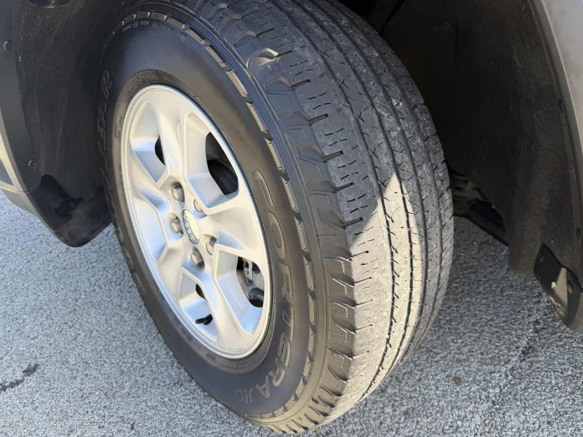 Jeep Grand Cherokee photo 5