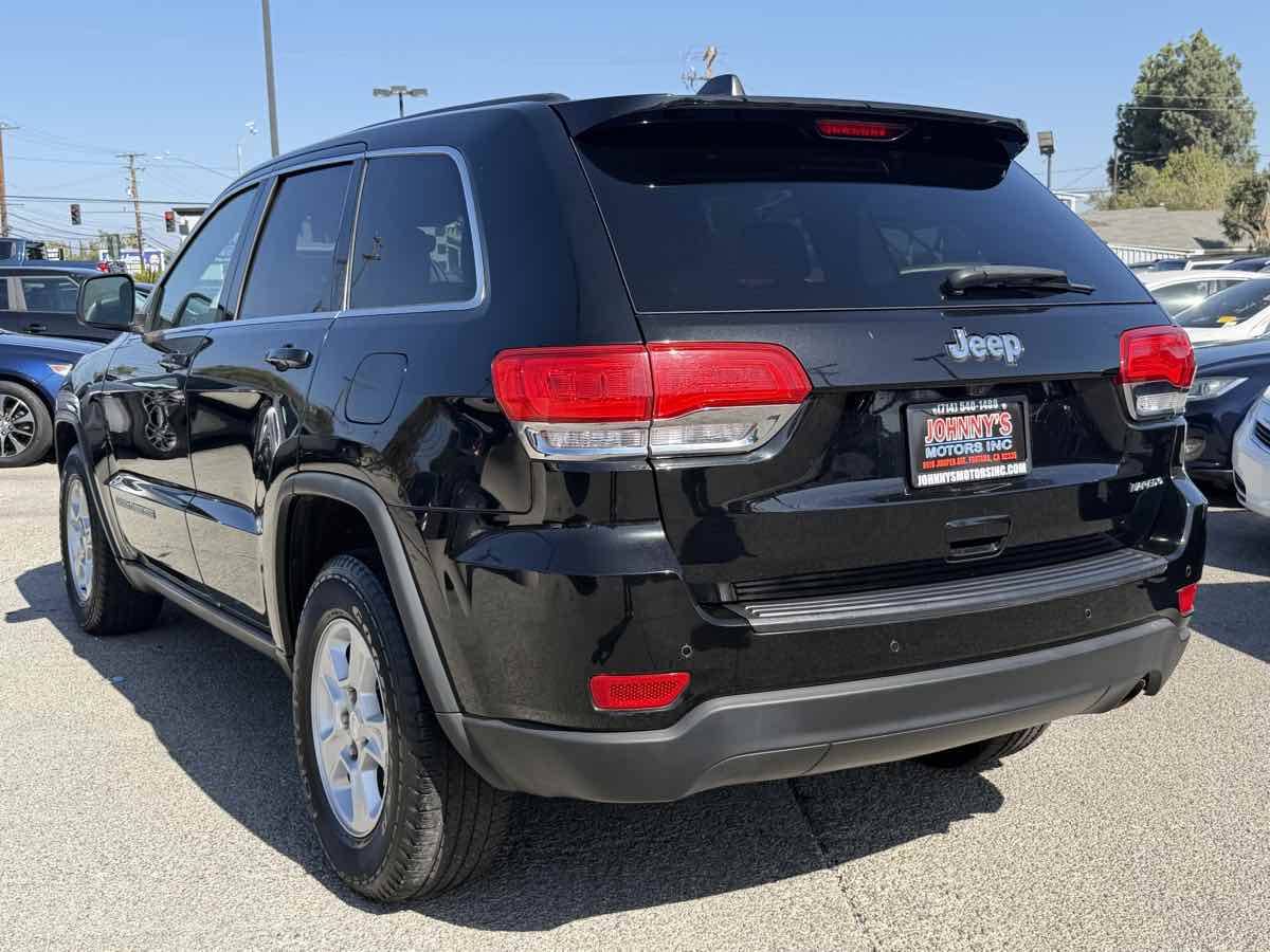 Jeep Grand Cherokee photo 21