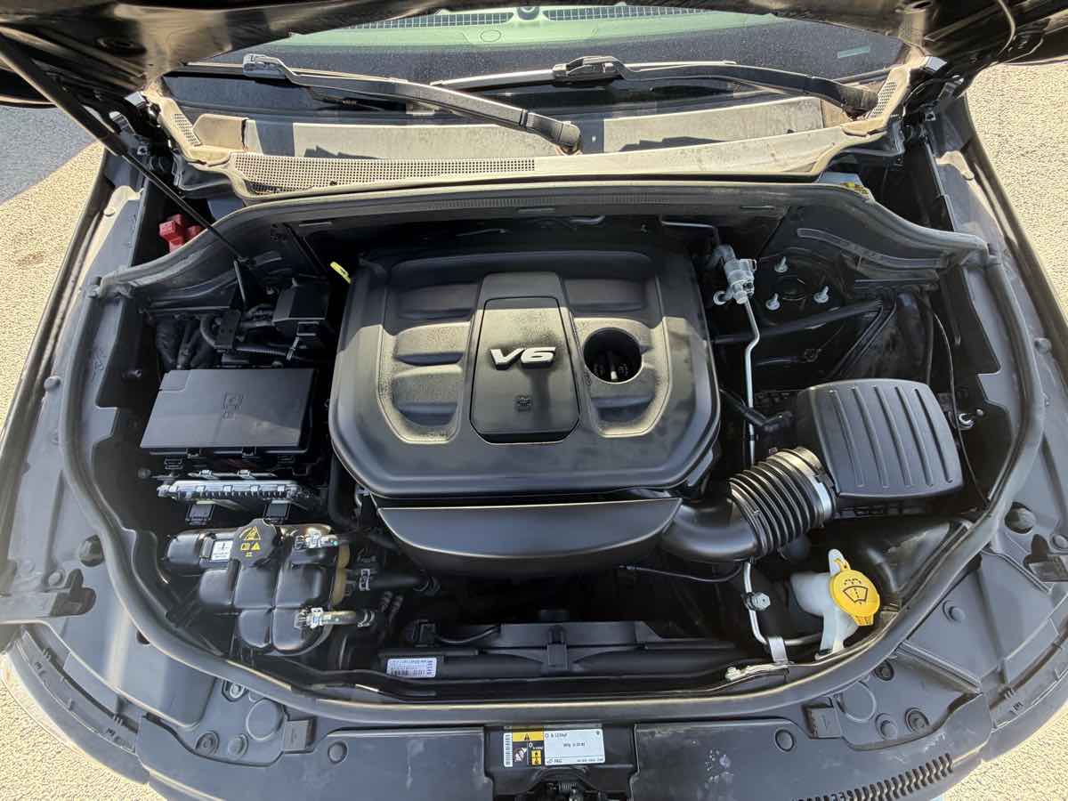 Jeep Grand Cherokee photo 48
