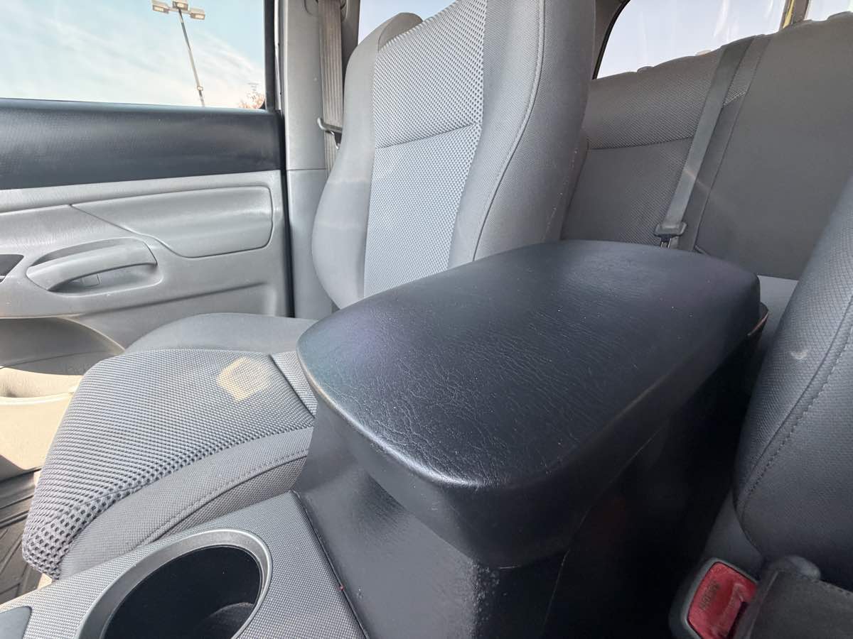 Toyota Tacoma photo 67