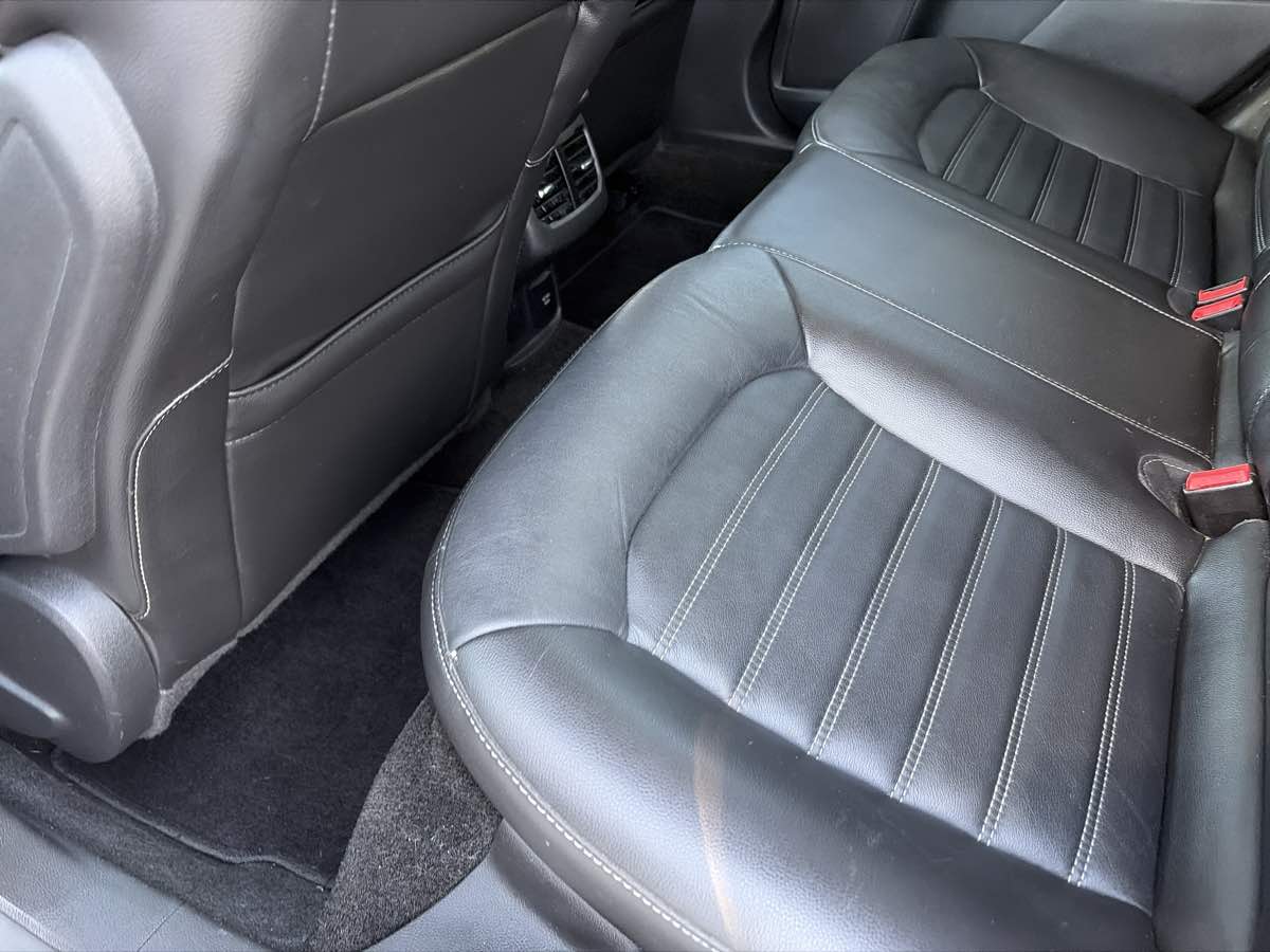 Ford Fusion photo 14